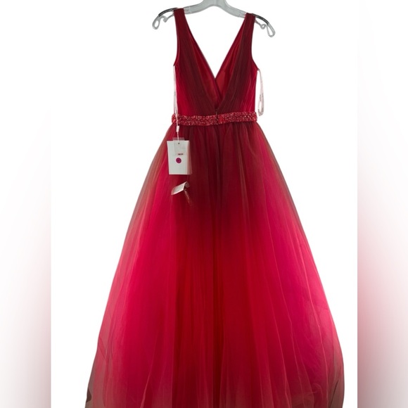 NWT Mac Duggal Beaded Belt Wrap Red Ombre Sleeveless Ballgown 0 - Picture 9 of 10